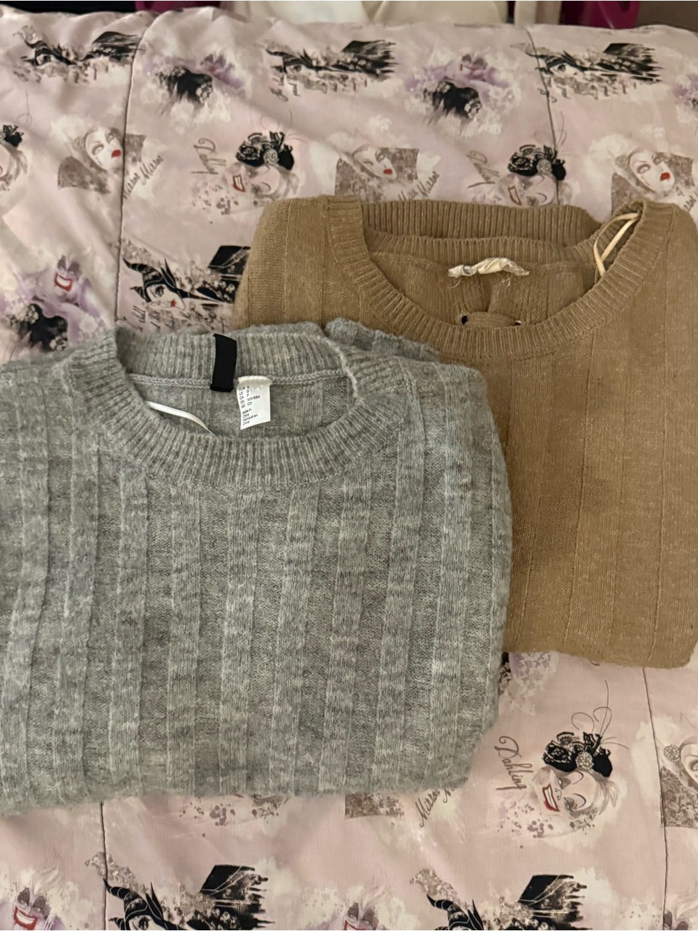 Neutral Cozy Sweater Bundle H&M + Pink Republic Size S/M